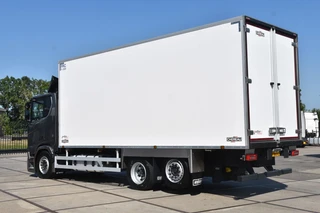 Scania R 2024 - R530 V8 NGS 6x2*4LB + CARRIER SUPRA 550 - SUPER - LIKE NEW - ONLY 71 TKM - NEW TACHO - FULL AIR - PARK. AIRCO - WHEELBASE: 475 CM - LED - afbeelding 3 miniatuur