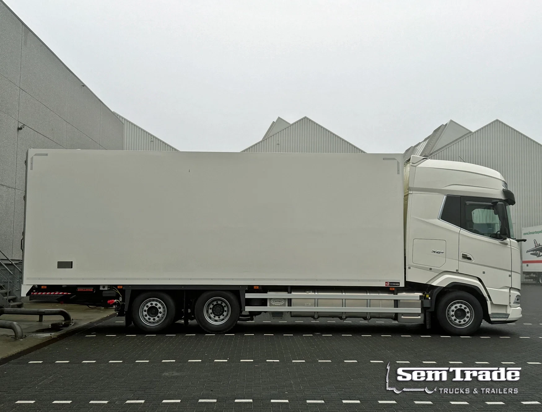 DAF XG+ 2026 - 530 FAR 6X2 50 CC COMI CARRIER TRS ICELAND 2x LIFT BRAND NEW imagem 21