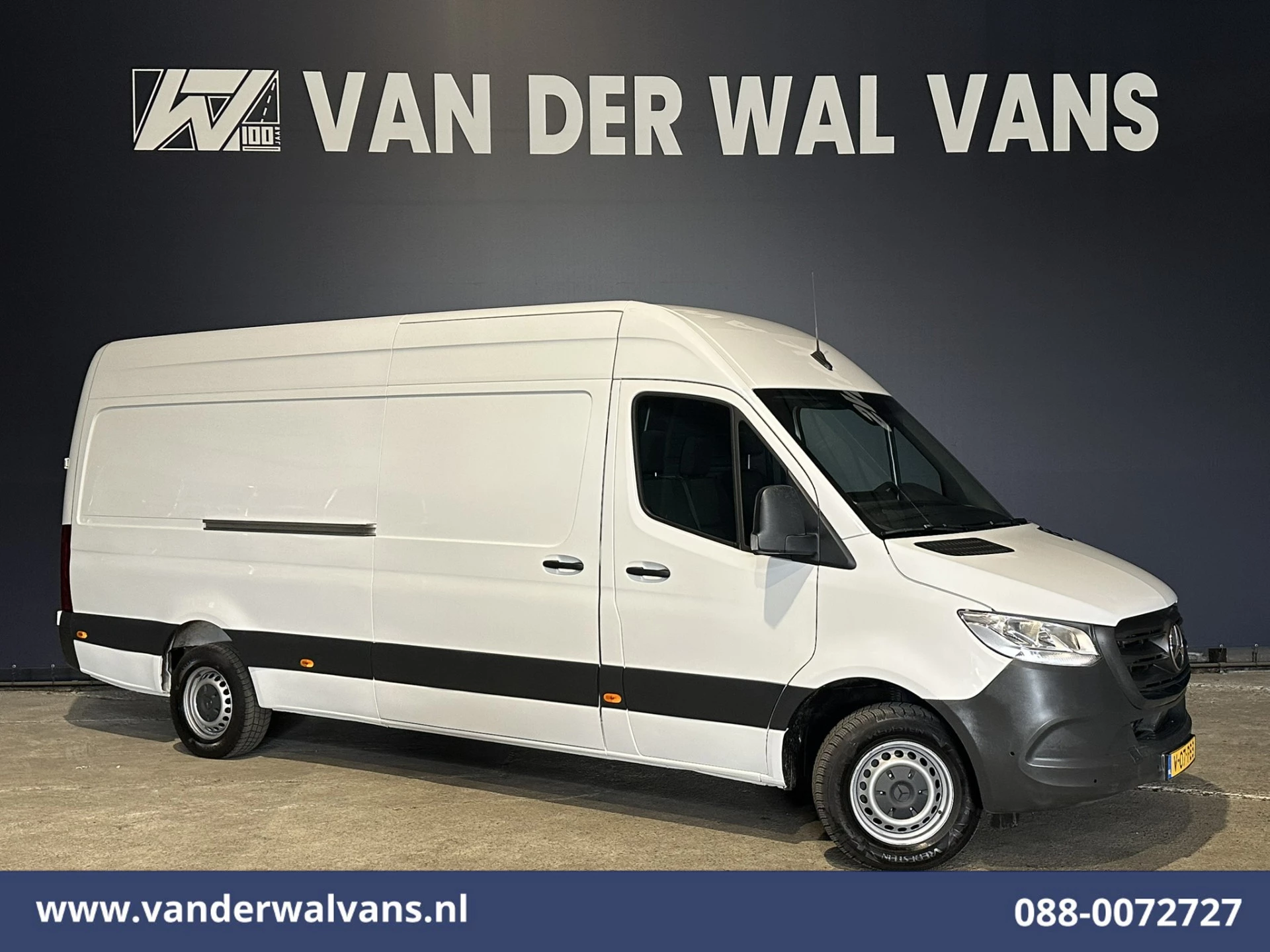 Mercedes-Benz Sprinter 2022 - 315 CDI 150pk L3H2 Euro6 Airco | Camera | Apple Carplay | Cruisecontrol afbeelding 1
