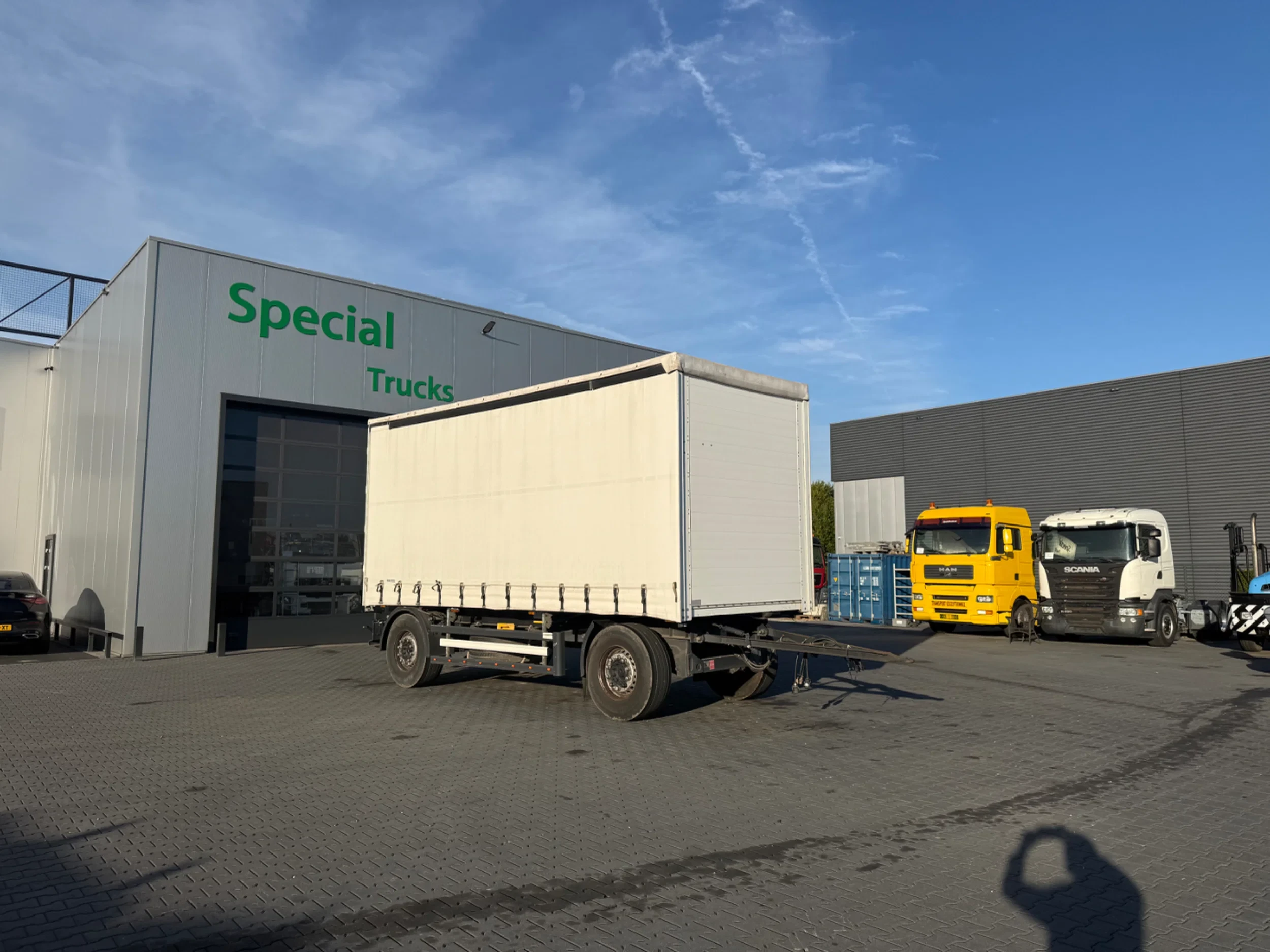 Ackermann 2010 - PA-F 18/6.4E / 2-assige schuifzeilaanhanger / 18.000 kg / 2010 afbeelding 1