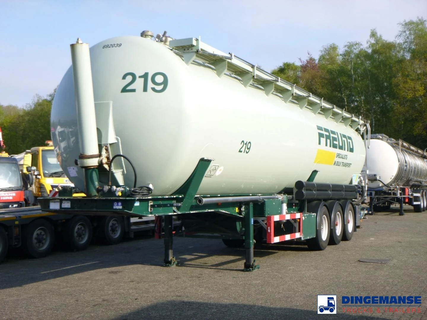 Feldbinder Powder tank alu 60 m3 (tipping) 2005 Bild 1