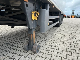 Schmitz Cargobull N/A 2015 - CARRIER VECTOR 1950 D/E /DISCBRAKES / NL-TRAILER / APK: 8-2026 imagen 22