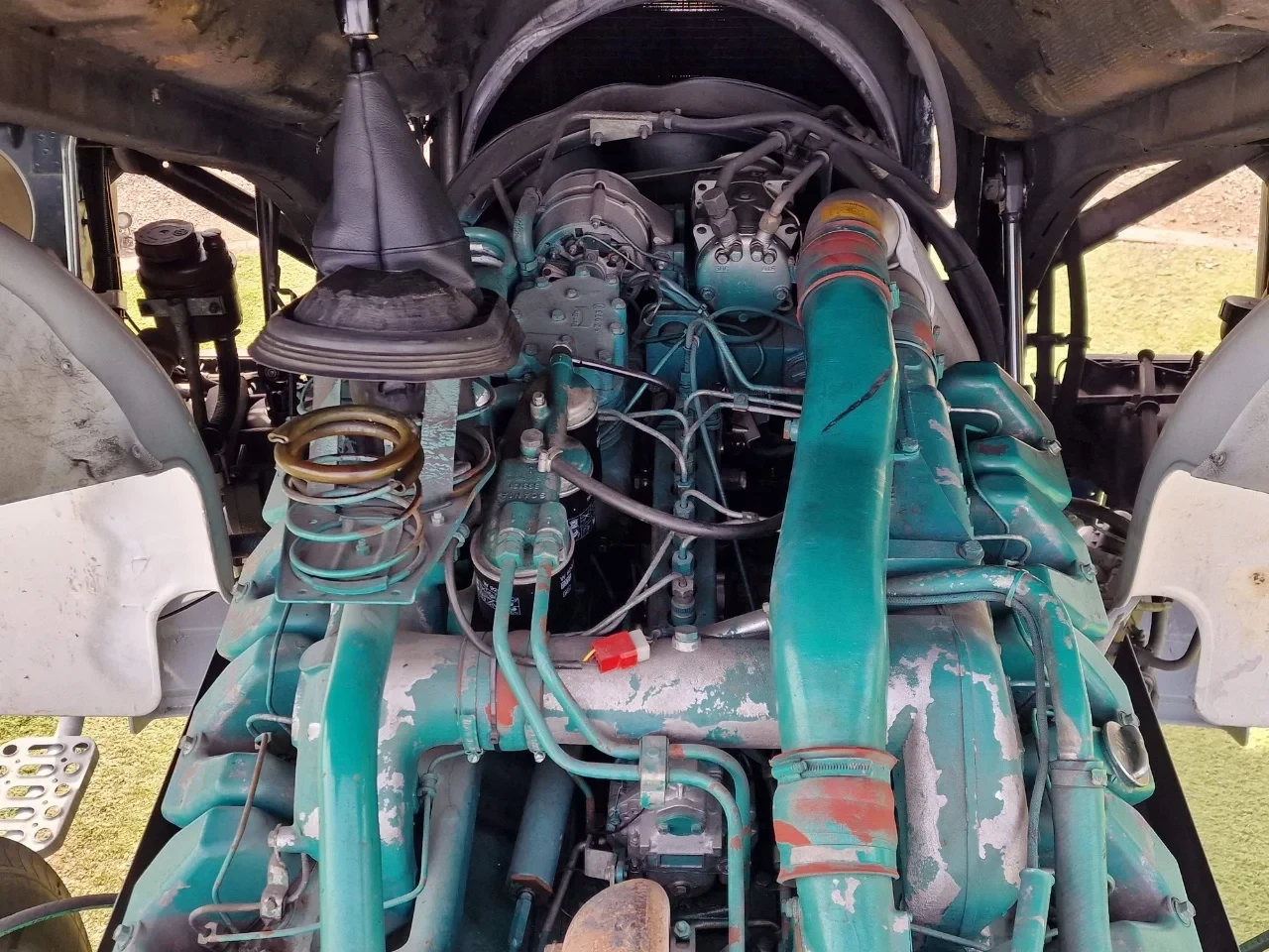 Scania R142-V8 1987 - 420 V8 - Old timer - Clean chassis/cab/interior - Dutch registration imagen 38