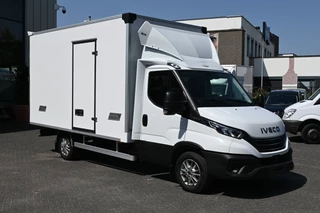Iveco Daily 2024 - 35S18 3.0 180 pk Hi-Matic Bakwagen obrazek 9