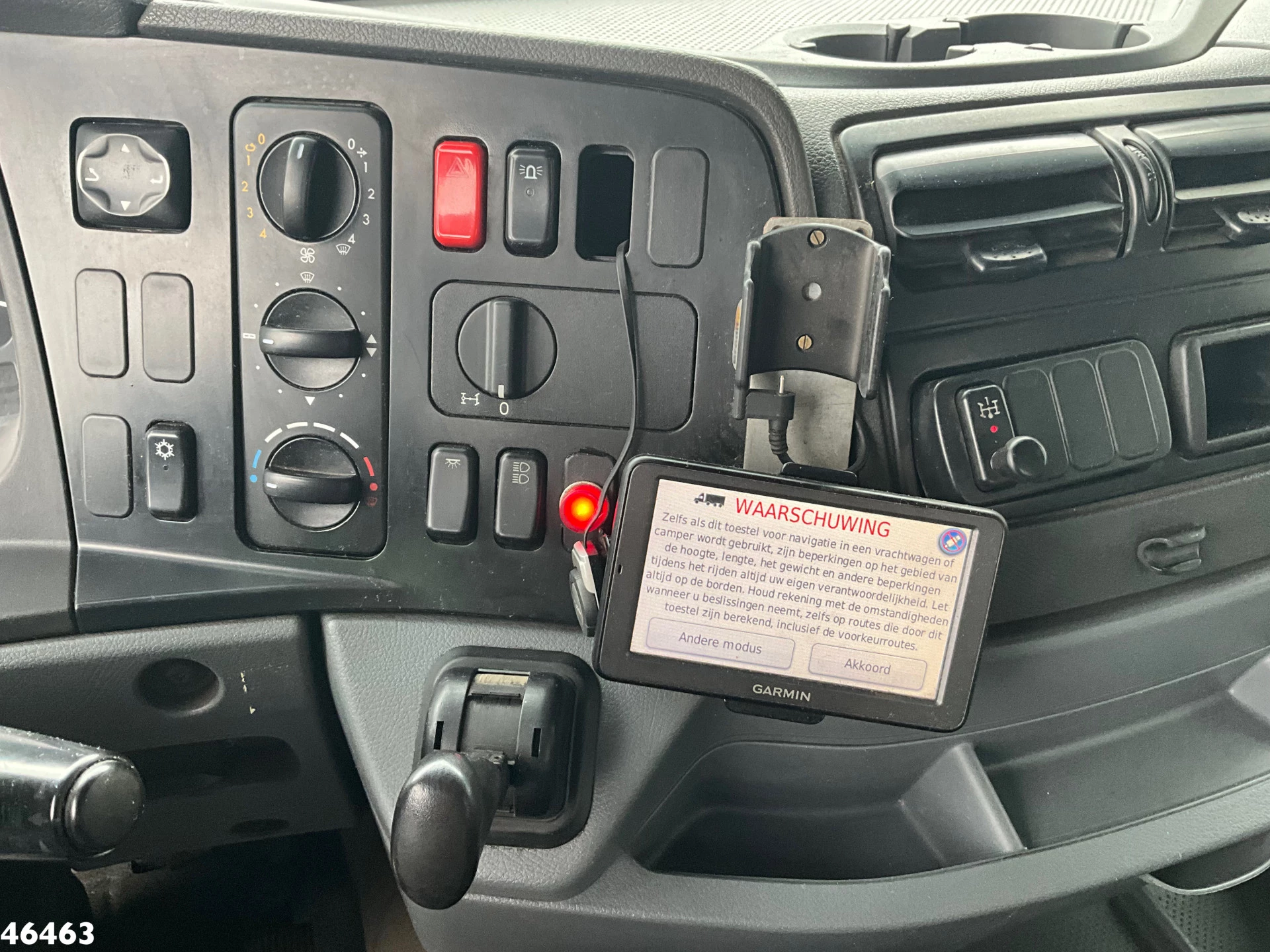 Mercedes-Benz AXOR 1824 Hiab 12 Tonmeter laadkraan 2008 Bild 13