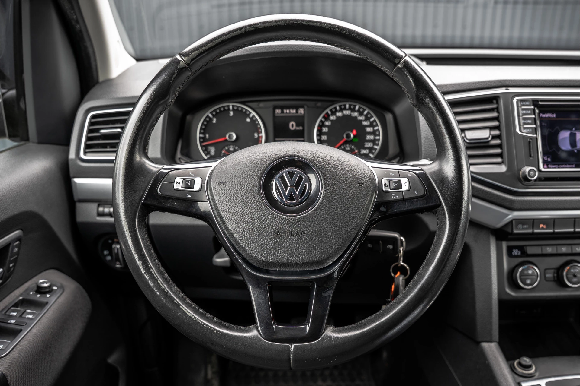 Volkswagen Amarok 2020 - Highline V6 3.0 TDI 4x4 | 258 PK | 1ste Eigenaar | LED | Camera | Carplay | Cruise | Trekhaak | Airco Bild 13