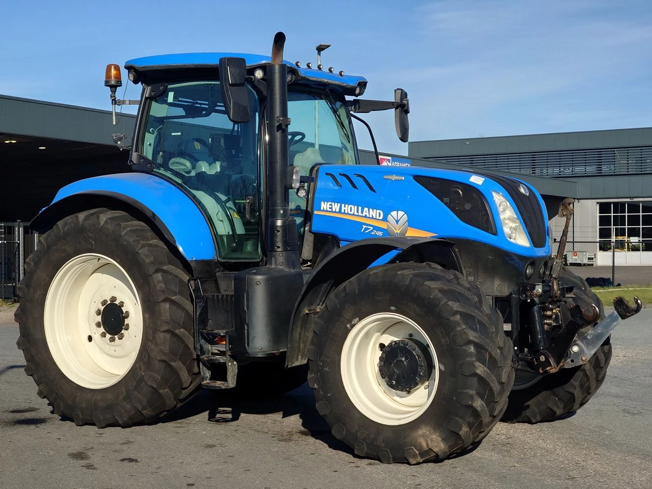 New Holland T7.245 2020 imagem 1