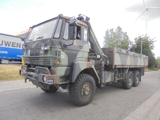 DAF YHZ 2300 1988 - 6X6 + HIAB CRANE image 13