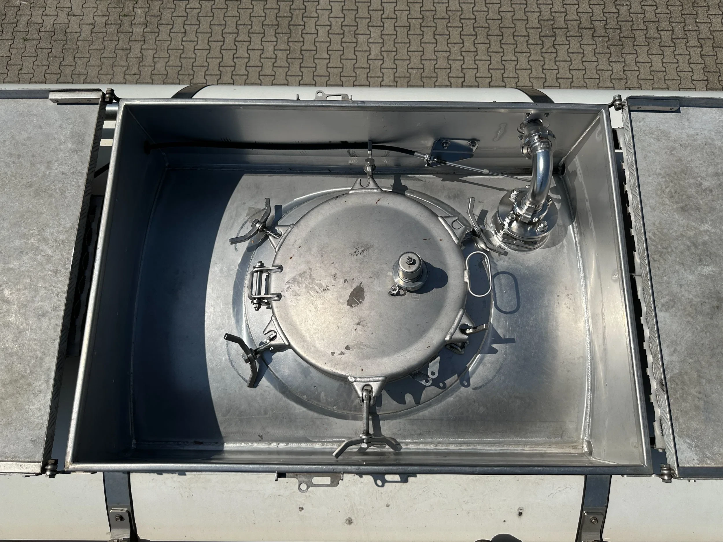 Van Hool 2014 - FOOD / LEBENSMITTEL / empty weight: 5.860kg / 29.500L / 1-comp.+ 1 baffel / discbrakes / NL / APK: 05/2027 afbeelding 32
