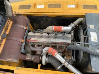Hyundai R360LC-7 2005 - N/A imagem 30
