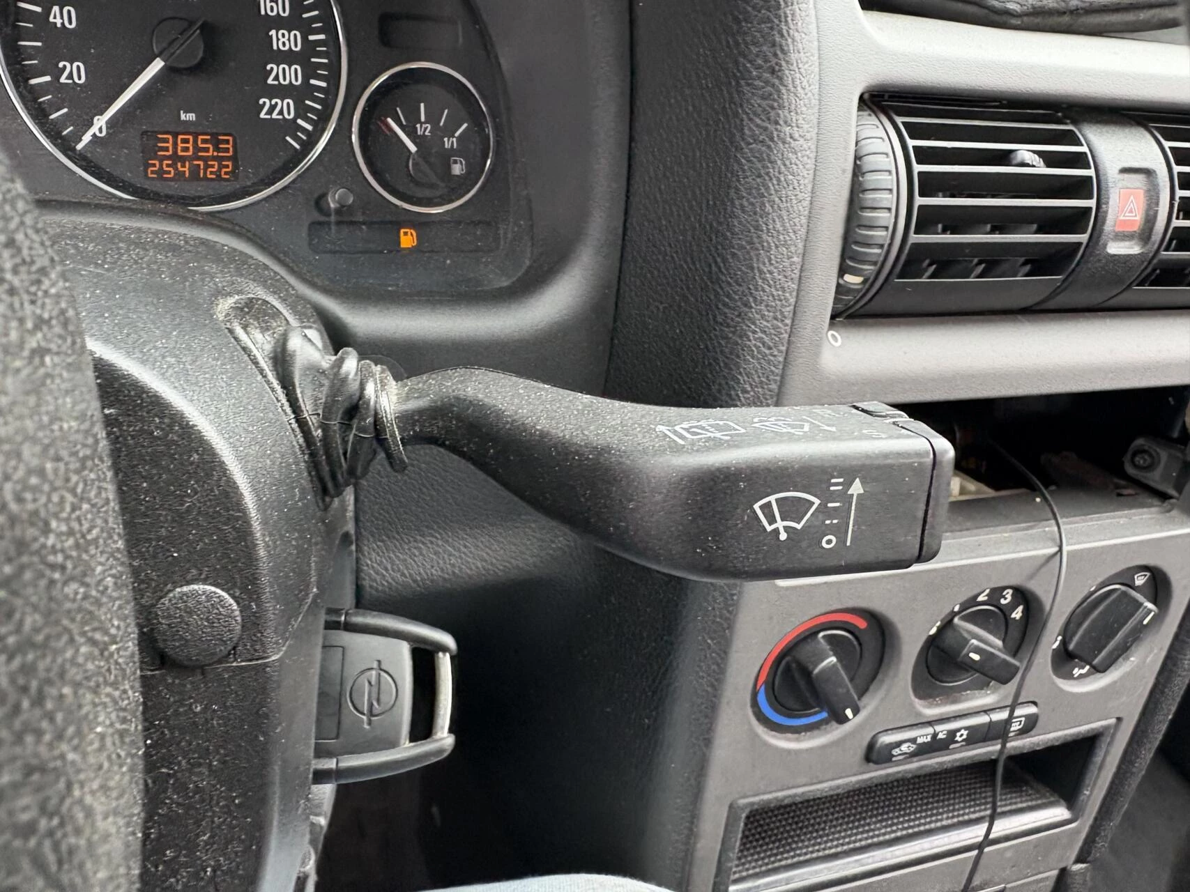 Opel Astra 2004 - 1.6-16V Njoy AIRCO 06-2027 obrázek 15