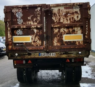 Fruehauf N/A 1999 - 2 Axle , 8 Tyres , Steel Tipper , Spring Suspension , Drum Brakes imagen 8