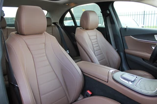 Mercedes-Benz E-Class 2021 - 300e Luxury Line LEDER MEMORY PANORAMADAK BURMESTER DISTRONIC 360-CAMERA HEAD-UP KEY-LESS GO obrazek 13