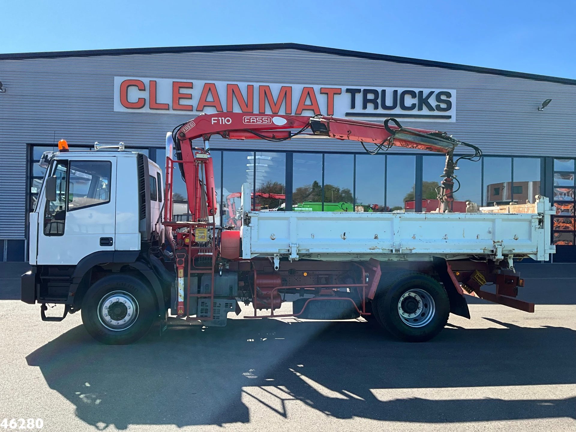 Iveco EuroTech 2003 - 190E24 Cursor Manual Full Steel Fassi 11 Tonmeter laadkraan Just 182.743 km! Bild 7