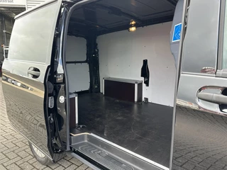 Mercedes-Benz eVito 2025 - 66kWh 100% Elektrisch 286km wltp obrazek 28