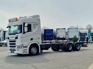 Scania R 2019 - R580 V8 NGS 6x4 chassis - Retarder - 4.75 WB - Full air - Leather - Led - Navi immagine 4