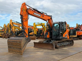 Doosan DX140LCR-7 2022 Bild 2 Miniaturansicht