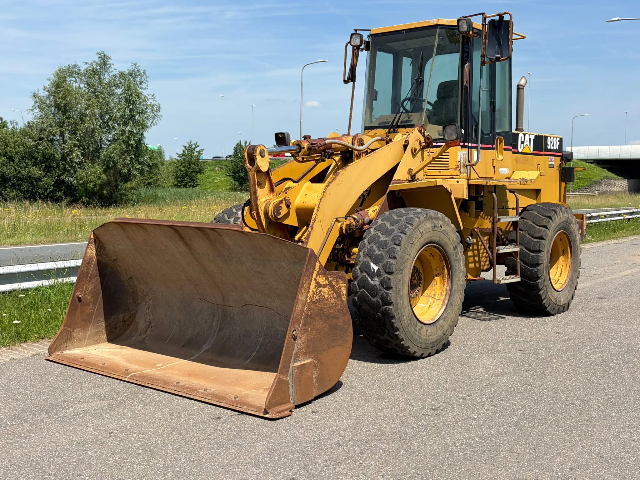 Caterpillar 928F 1995 Bild 2