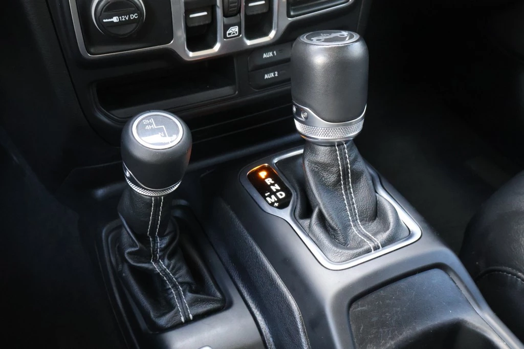 Jeep Wrangler 2018 - 2.0T SAHARA 4x4 Automaat / Leder / 1e Eigenaar afbeelding 41