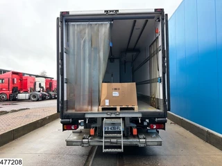 DAF N/A 2018 - LF 230 EURO 6, Dhollandia, Carrier, 2 comp изображение 13