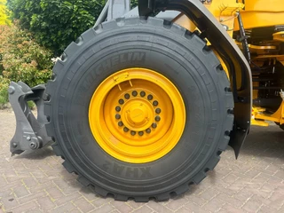 Volvo N/A 2026 - L90 H2 2026 image 17