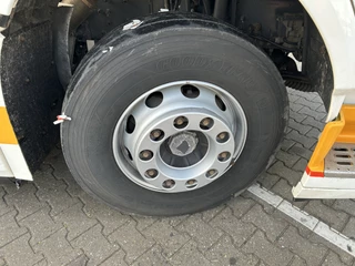 Volvo FM 370 2017 - Globetrotter / 839 dkm obrazek 8