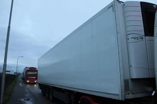 Schmitz Cargobull 3 2014 - N/A изображение 2