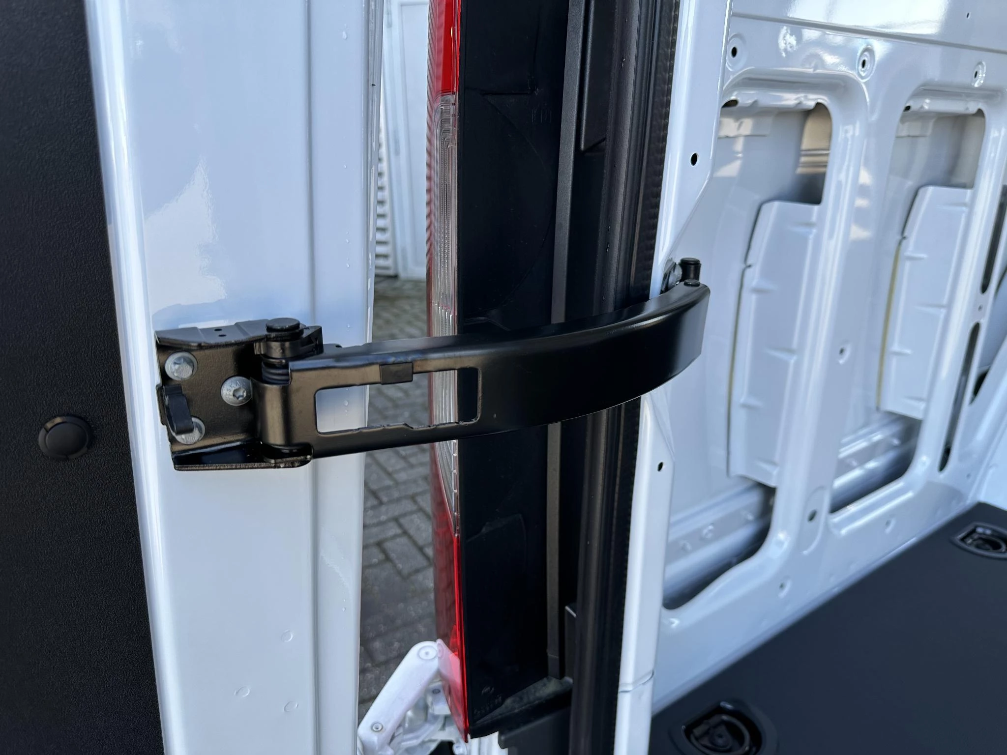 Mercedes-Benz eSprinter 2024 - 314 L3H2 Maxi 56kWh image 21