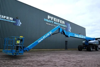 Genie 2020 - SX135 XC Valid inspection, 43m Working Height, 27. en venta