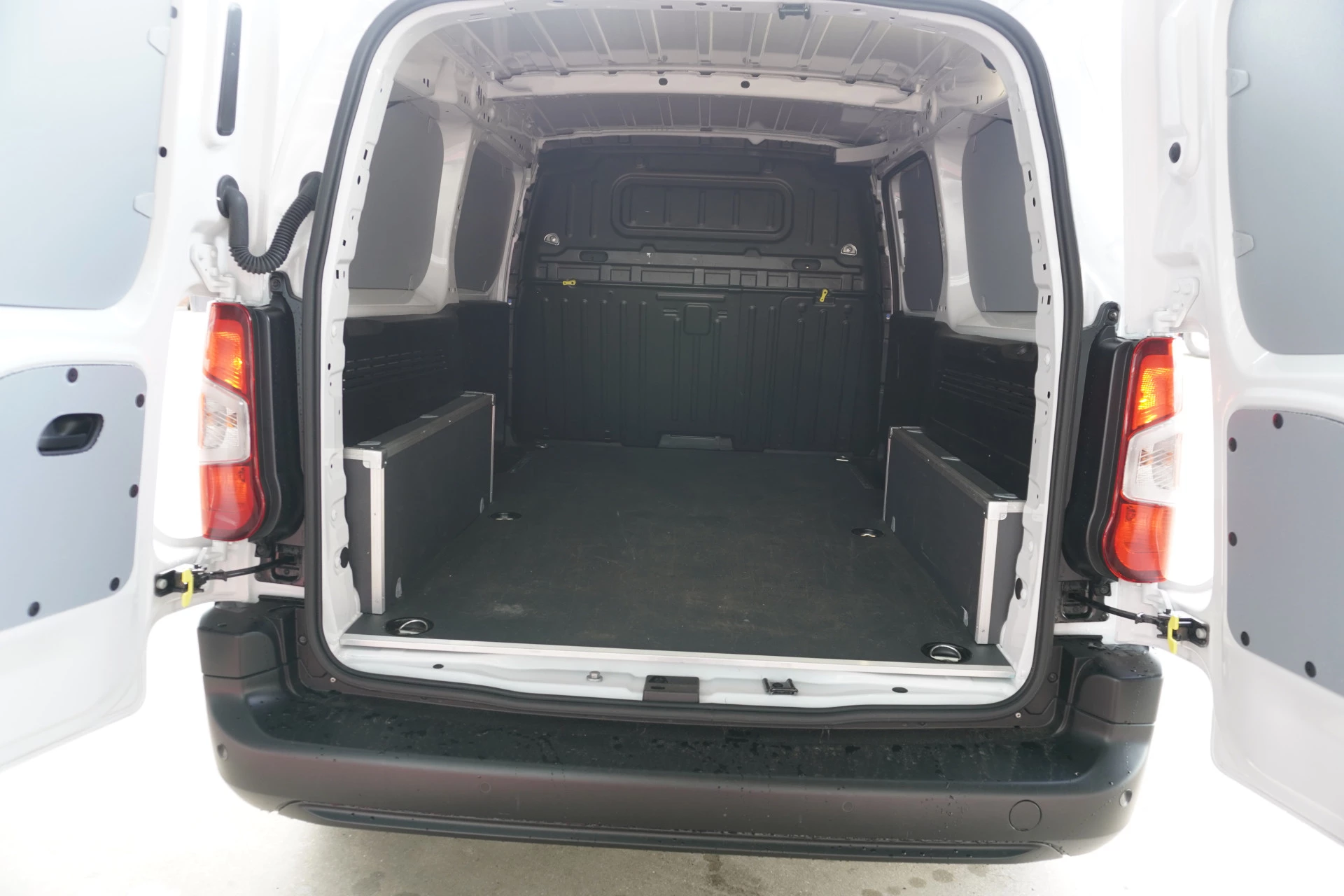 Fiat Doblò 2024 - BlueHDi 130PK S&S L2 1000kg 3 zits afbeelding 12