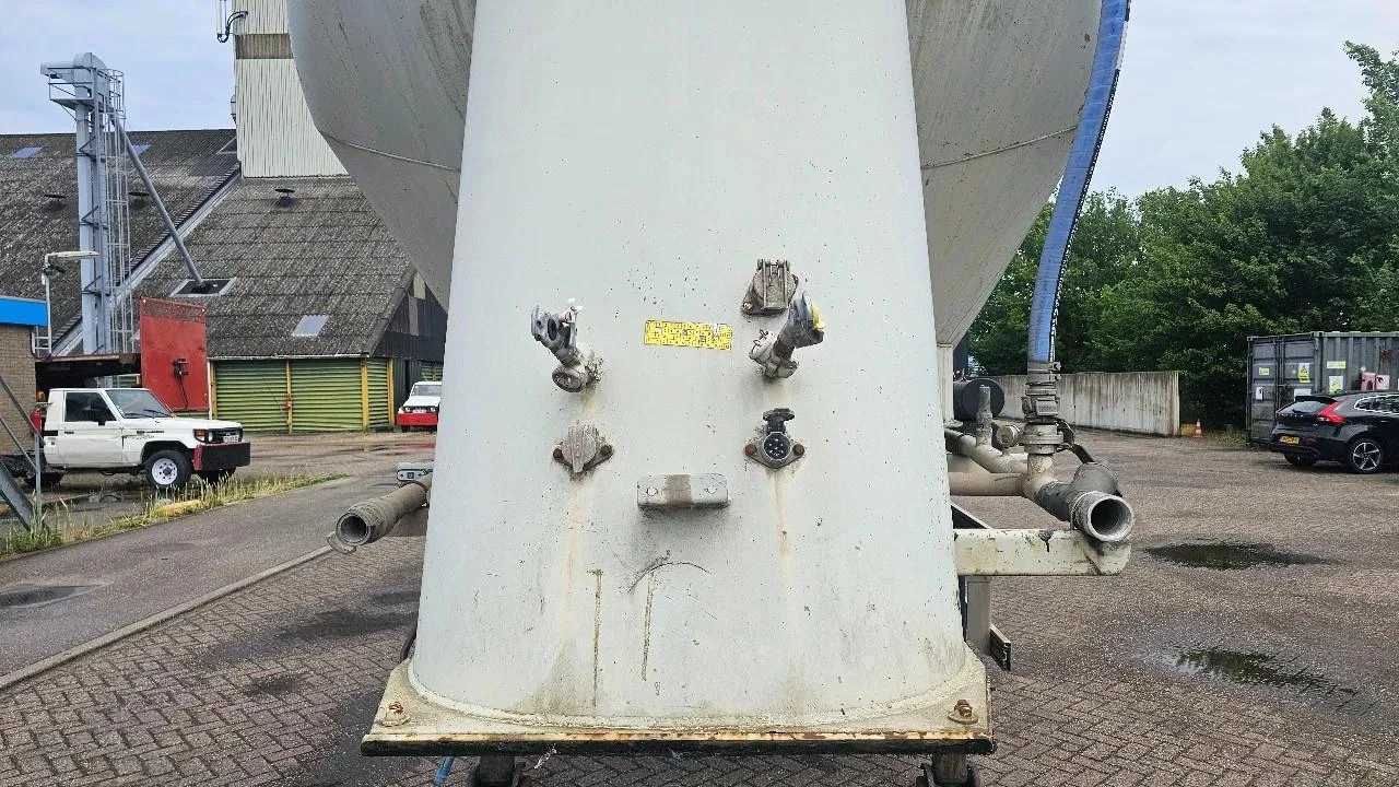 SPITZER Eurovrac Silo 43m3 1993 obrázek 5