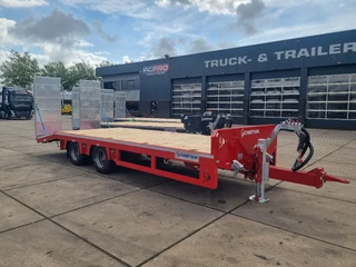 CHIEFTAIN N/A 2025 - NIEUW!! 2as middenas langzaamverkeer hydr rampen en steunpoten voor en achter bild 1