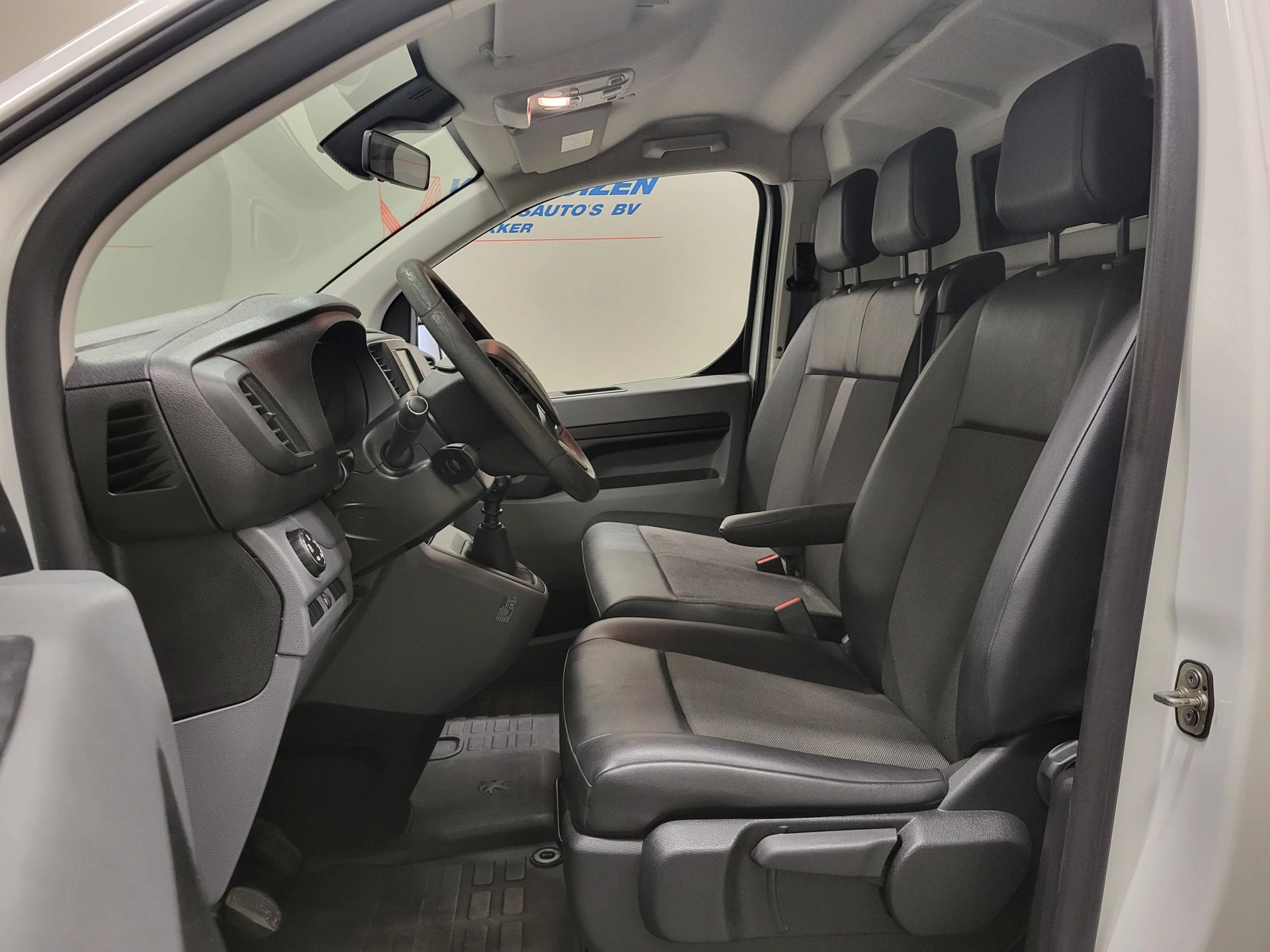 Peugeot Expert 2021 - 2.0BlueHDI 120pk Imperiaal Euro 6! obrázek 5