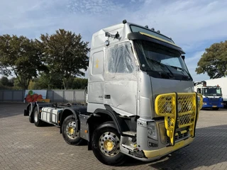 Volvo 440 2009 - FH13-440 / ENGINE RUNNING / 8X2 / RETARDER / HYDRAULICS / VEB / ALCOA / AIRCO / AUTOMATIC / EURO-5 / 2009 afbeelding 2 miniatuur