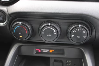 Mazda MX-5 2016 - 1.5 SkyActiv-G 131 TS obrazek 27