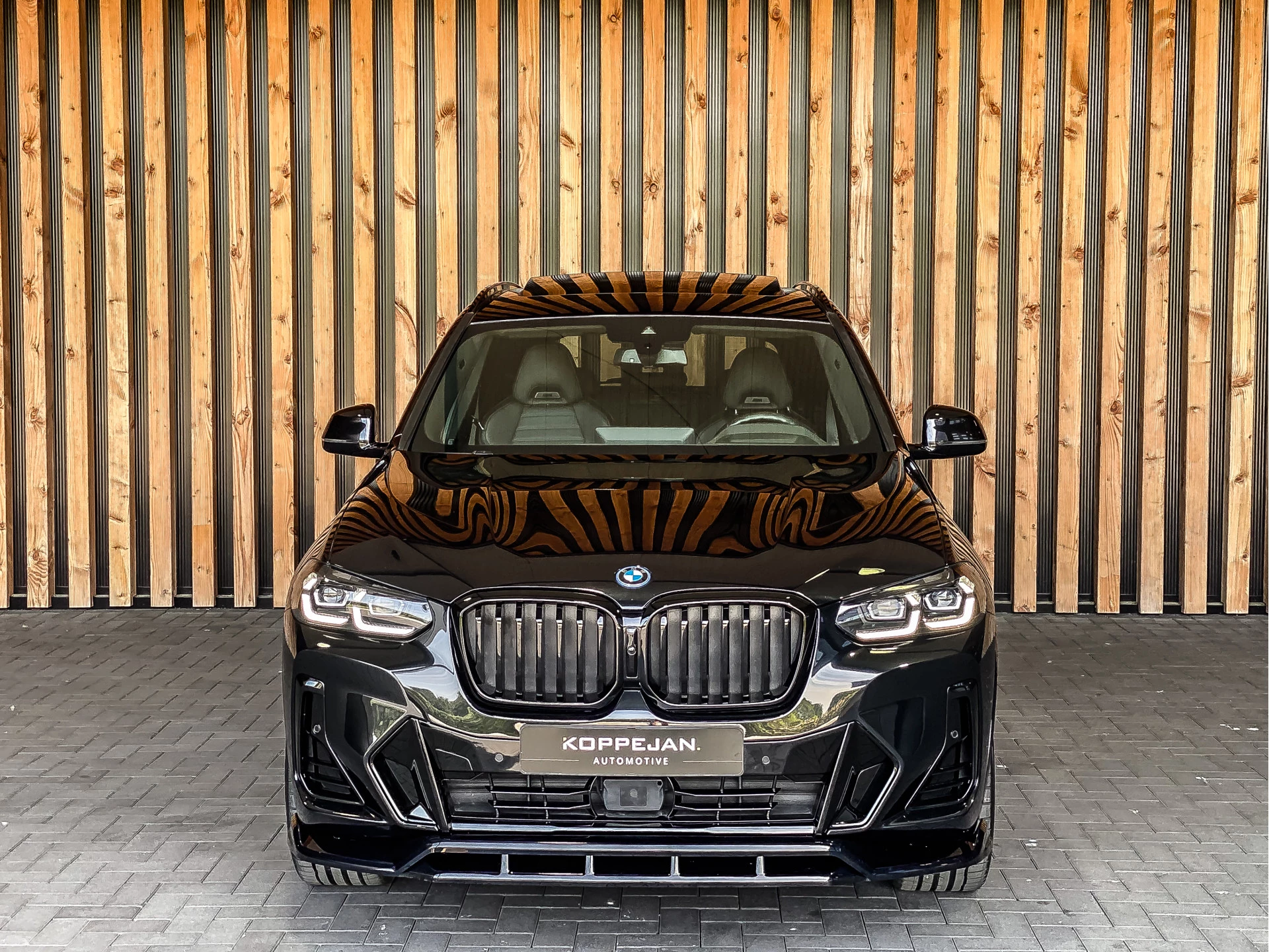 BMW X3 2023 - xDrive30e 292PK High Executive M-Sport obrázek 27