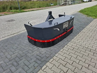 Greentec 2023 - Frontgewicht bumper image 3 thumbnail