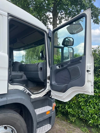 Scania P 2006 - P380 6x2 MANUAL image 12