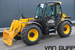 JCB 2024 - 531-70 | 2024 | 158h | verreiker Bild 2 Miniaturansicht