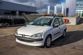 Peugeot 206 2005 - SW image 1