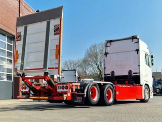 Scania S 2020 - S580 V8 NGS Highline 6x2 - BDF - Retarder - Full air - Custom interior - Loadlift - Fridge - bild 7