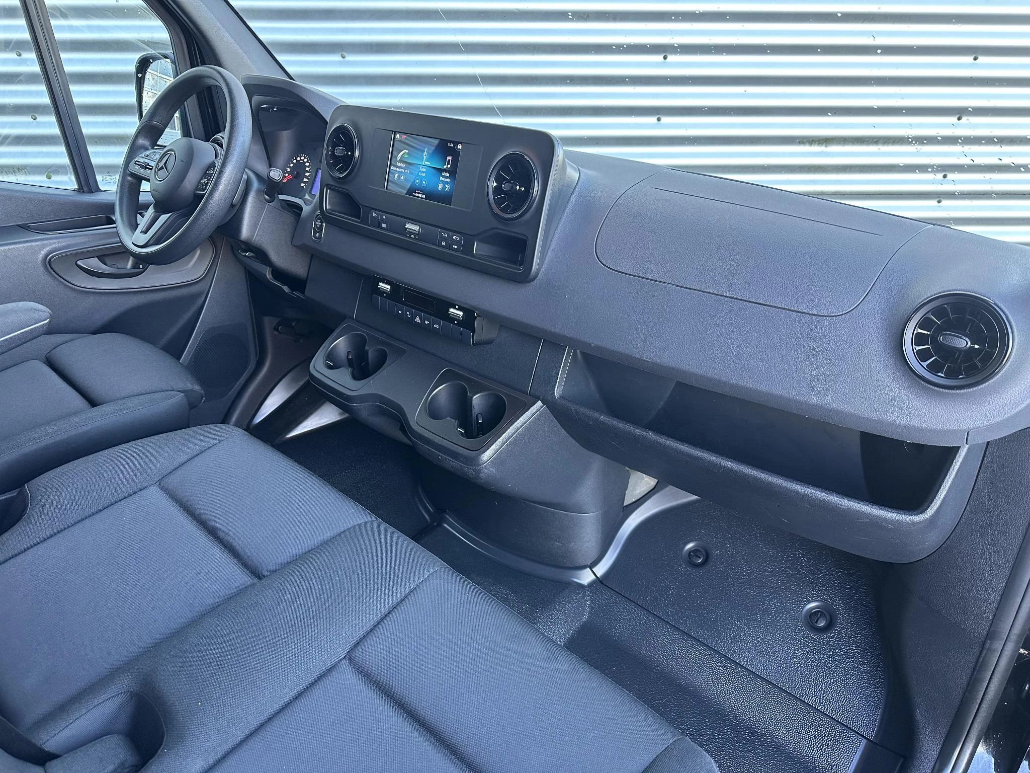 Mercedes-Benz Sprinter 2024 - 315 CDI L2H2 Automaat Carplay Navigatie Camera Bild 3
