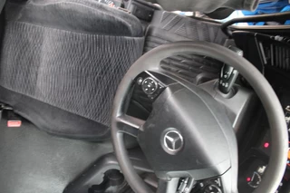 Mercedes-Benz Antos 2012 - N/A zdjecie 18