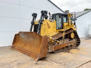 Cat 2016 - D8T LGP - German Machine / Ripper Valve à vendre