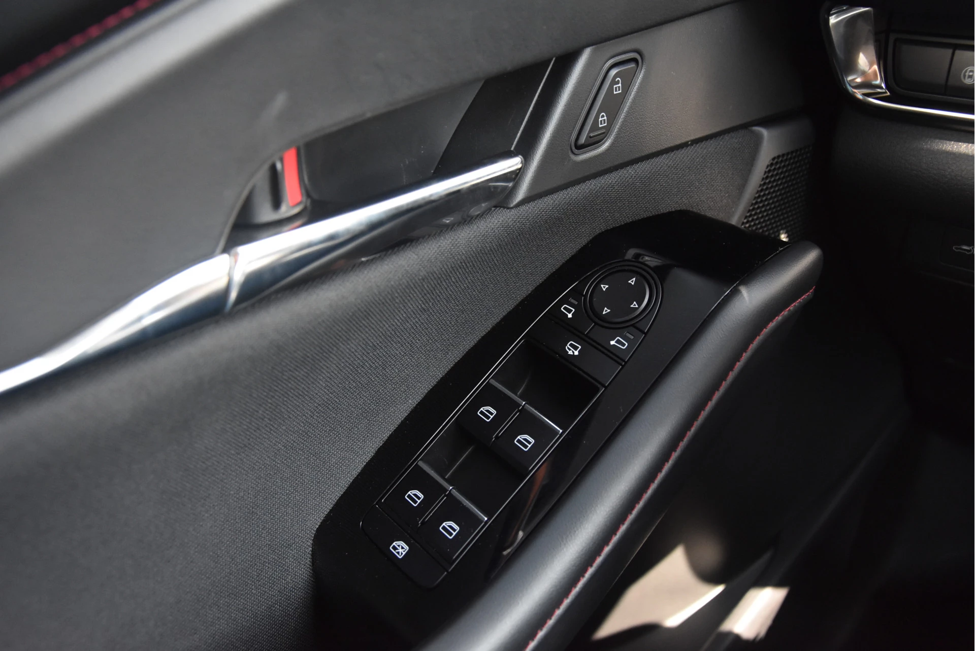Mazda CX-30 2024 - 2.0 e-SkyActiv-G Homura | Trekhaak | M-Hybrid afbeelding 5