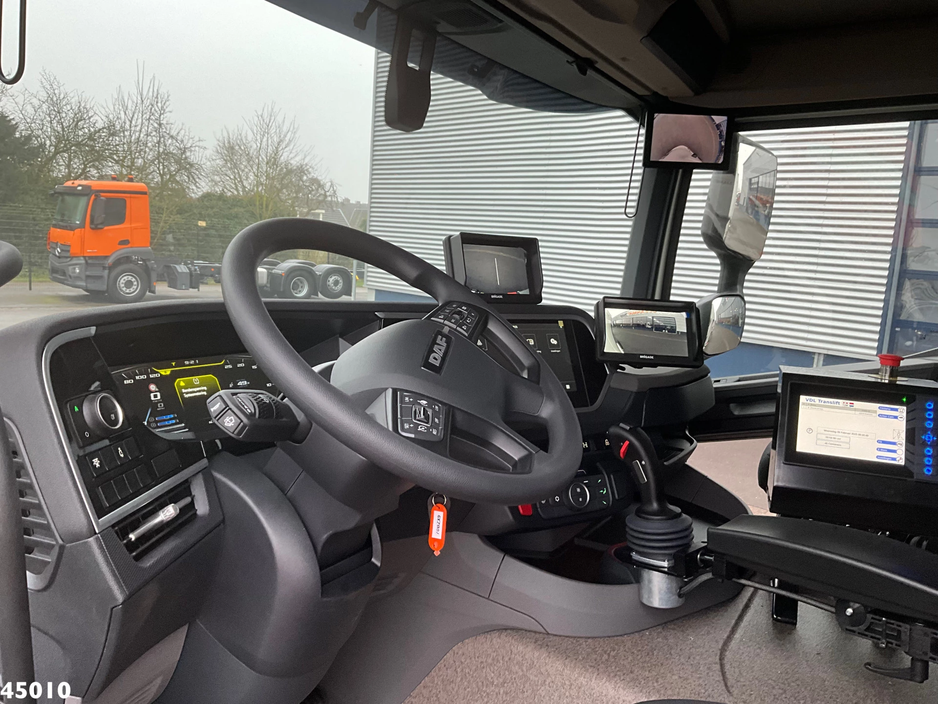 DAF FAN XD 340 VDL Translift zijlader 2025 image 21