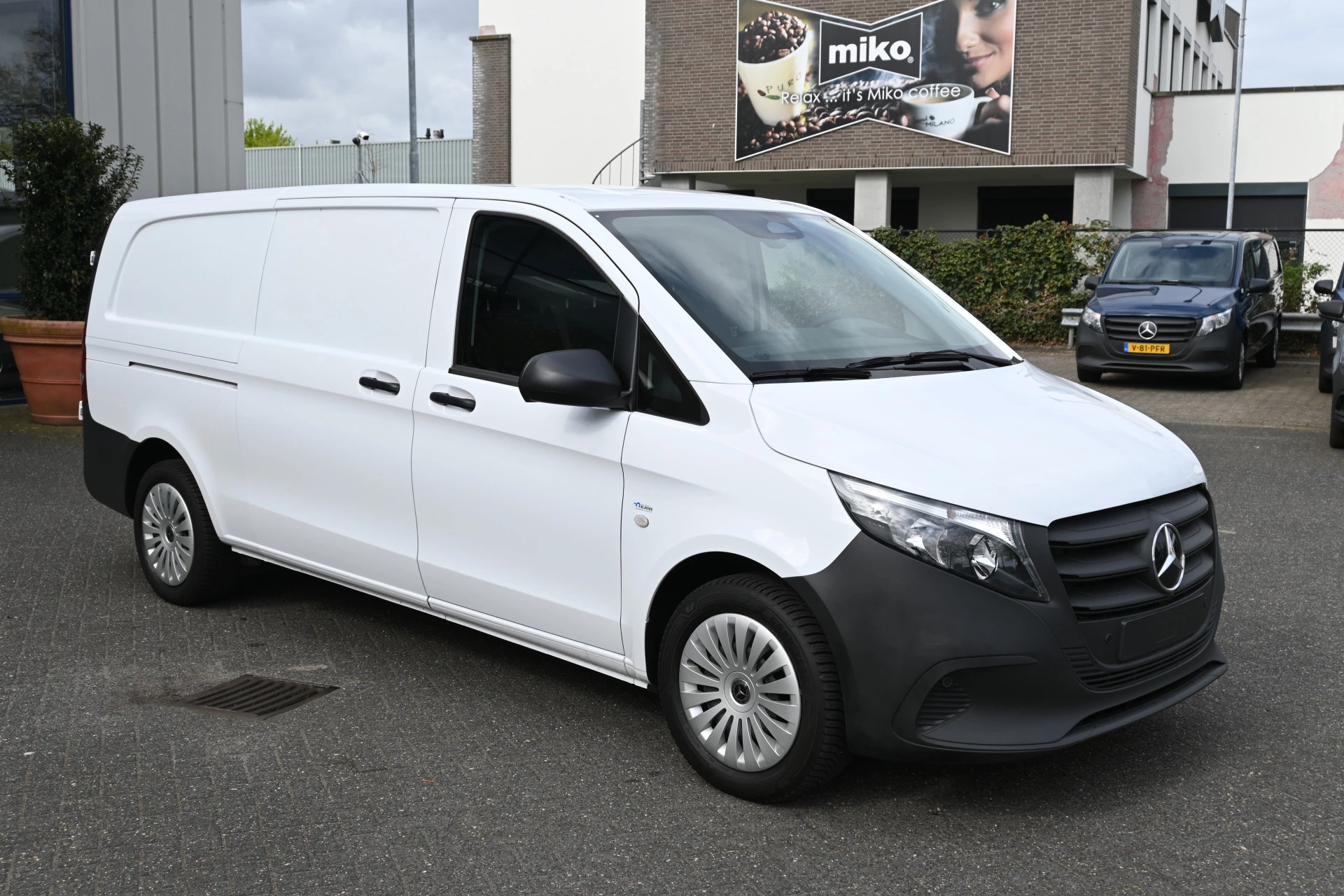 Mercedes-Benz Vito 2024 - 116 CDI L3 Pro imagen 9