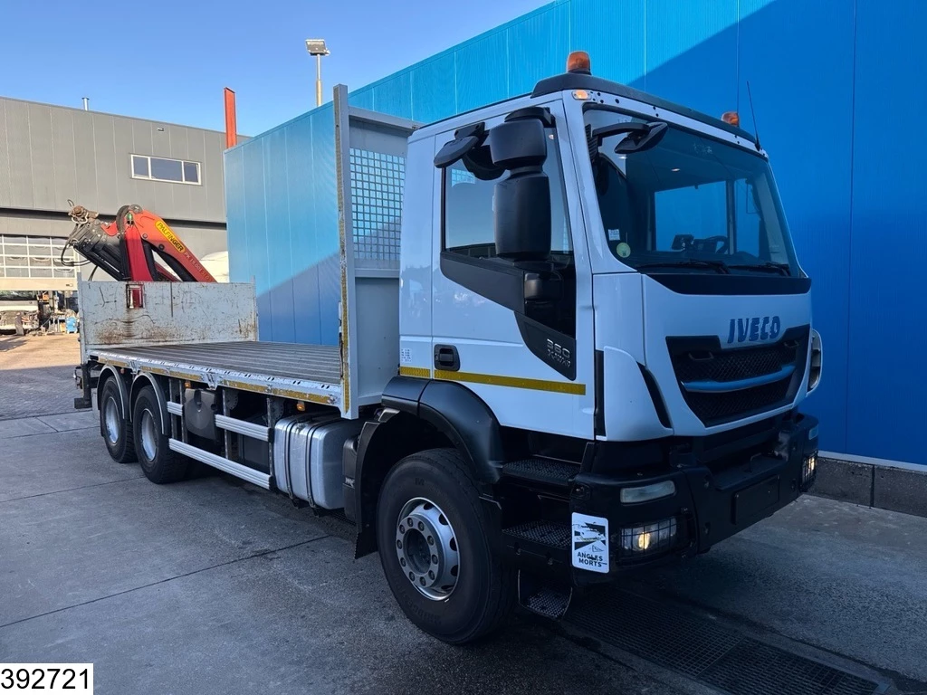 Iveco Trakker 2018 - 360 6x4, EURO 6, Palfinger, Remote immagine 4