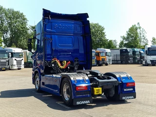 Scania R 2024 - R460 Highline 4x2 - New dashboard - Retarder - Night clima - Alloy wheels - 2x tank image 5
