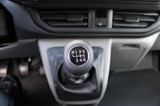 Ford Transit Custom 2024 - 300 2.0 TDCI L1H1 Trend 136pk - Carplay - Android - Camera - LED - Stoelverwarming - 70l tank - Rijklaar obrazek 21